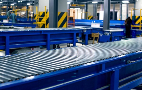 Warehouse Conveyor Systems